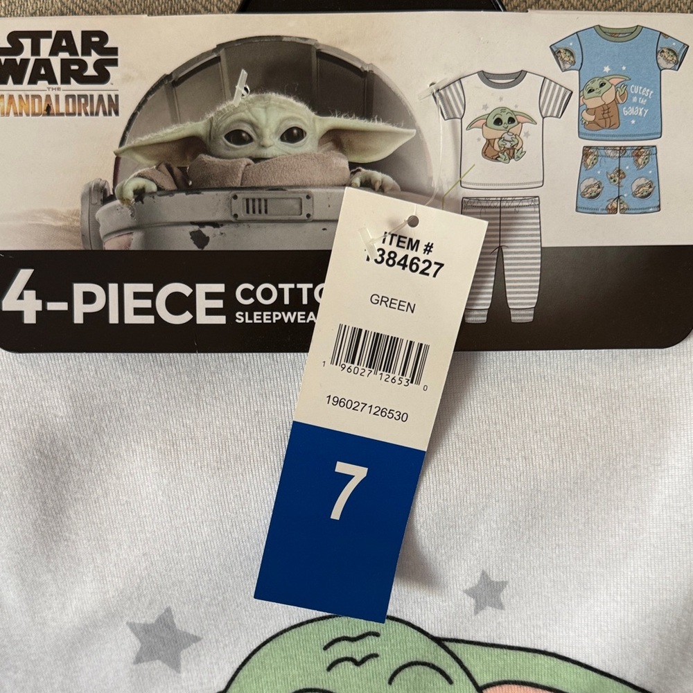 Star Wars Mandalorian Baby Yoda Green and Gray Sleepwear Set